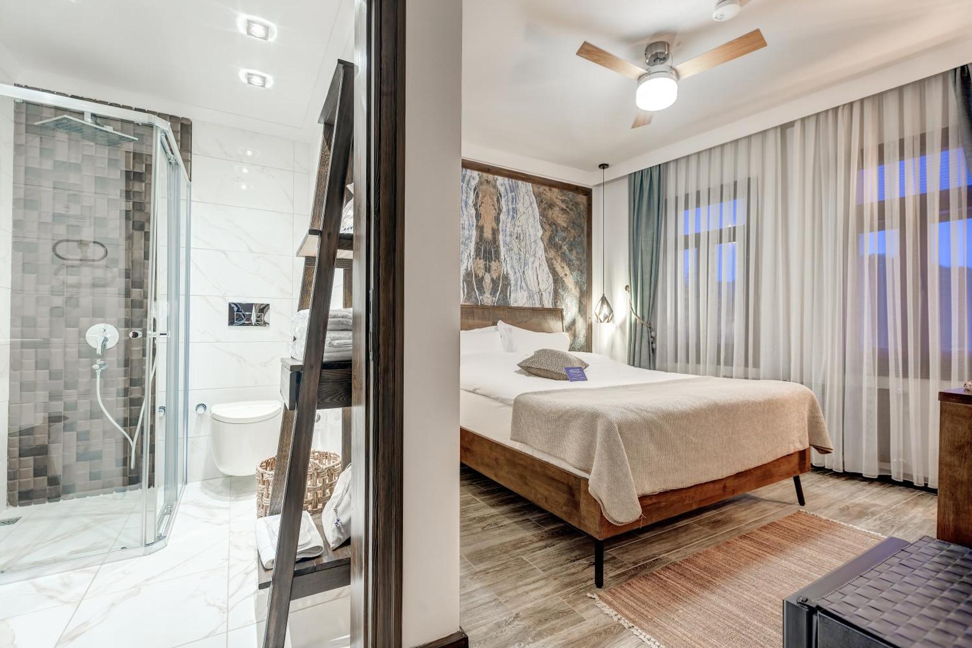 Parna Hotel Cunda Room photo
