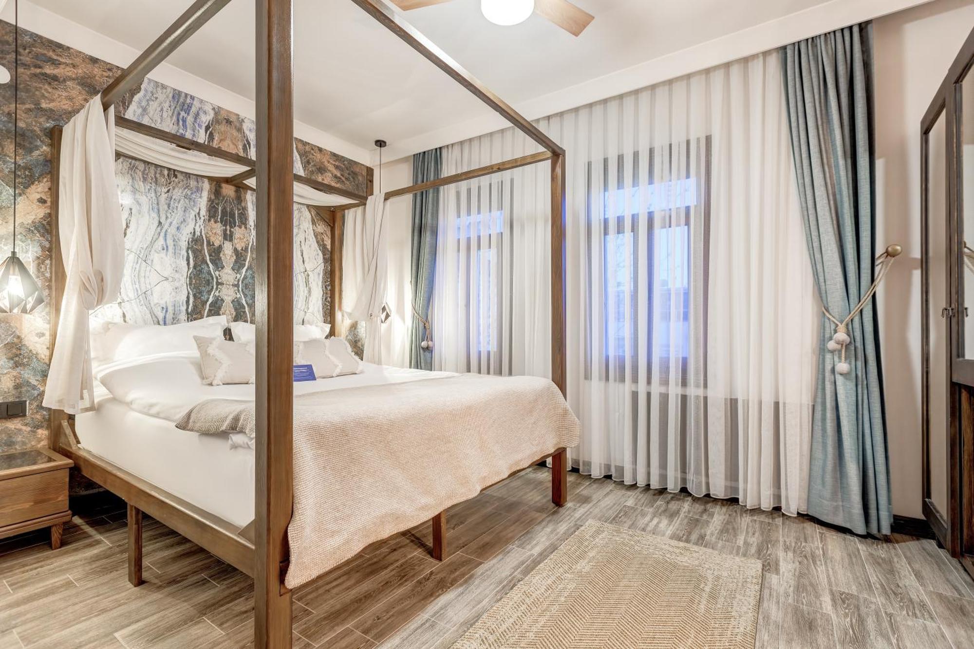 Parna Hotel Cunda Room photo
